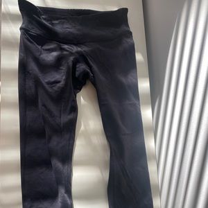 Lululemon Wonder under crop